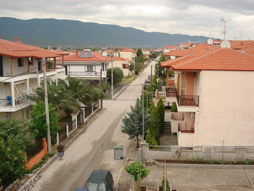 Apartments Stavroula Ηospitality Vrasna Rum bild