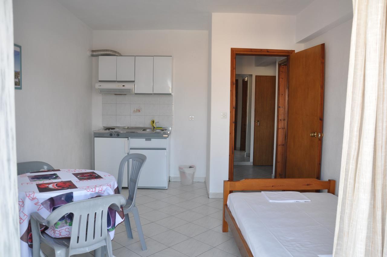 Apartments Stavroula Ηospitality Vrasna Exteriör bild