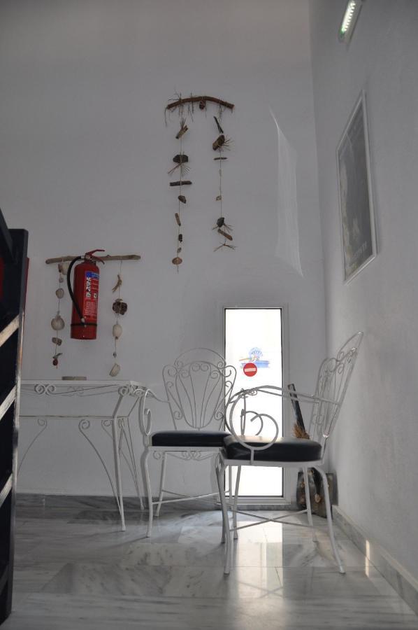 Apartments Stavroula Ηospitality Vrasna Rum bild
