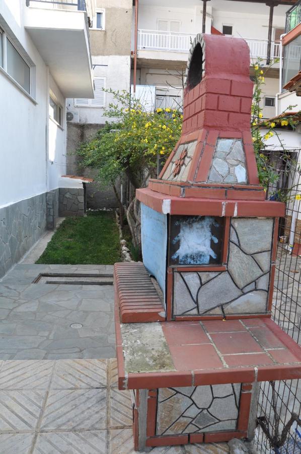 Apartments Stavroula Ηospitality Vrasna Rum bild